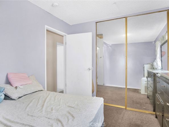 8024 Crockett Boulevard, Los Angeles CA 90001