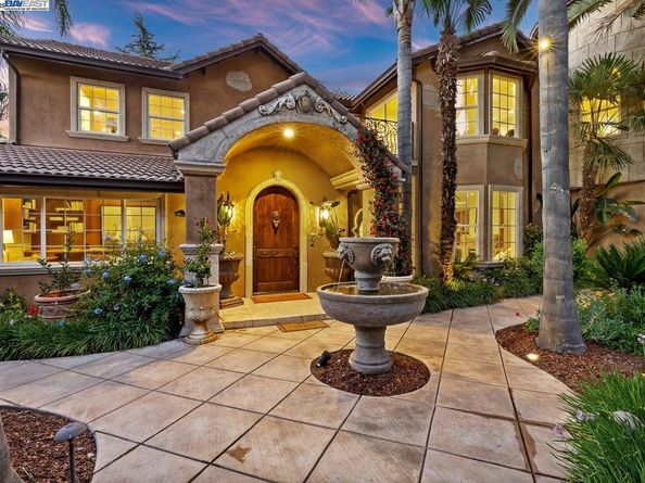 107 Verde Mesa Dr, Danville CA 94526
