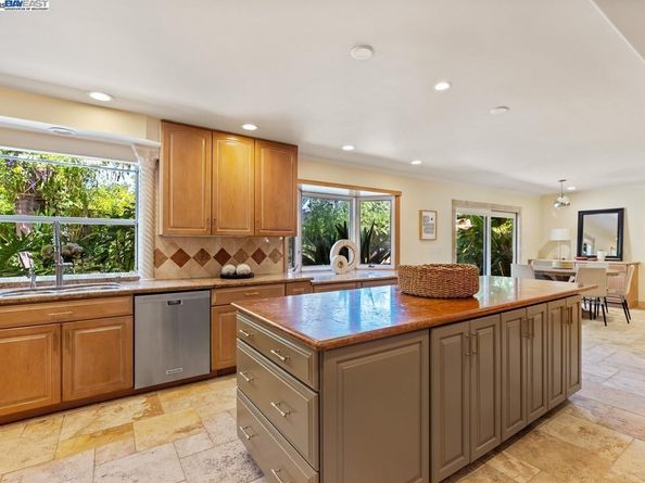 107 Verde Mesa Dr, Danville CA 94526