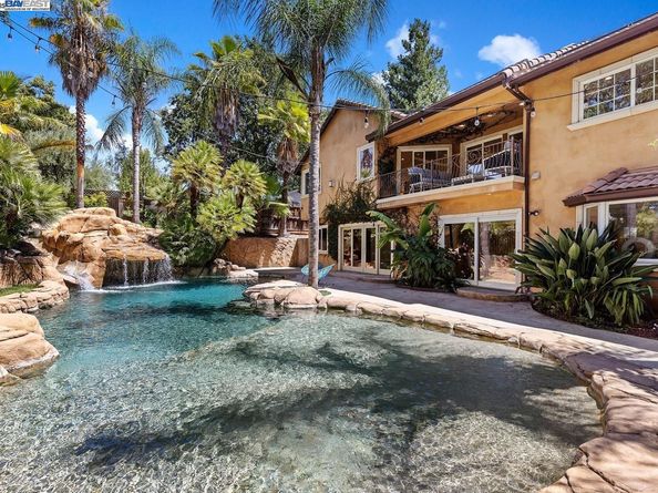 107 Verde Mesa Dr, Danville CA 94526