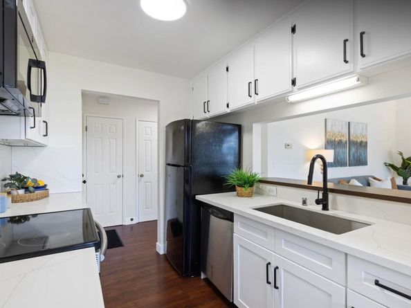 21062 Gary Dr 313, Hayward CA 94546