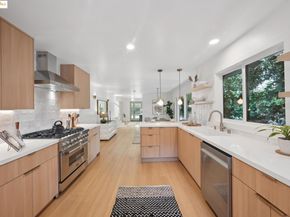 5901 Wood Dr, Oakland CA 94611