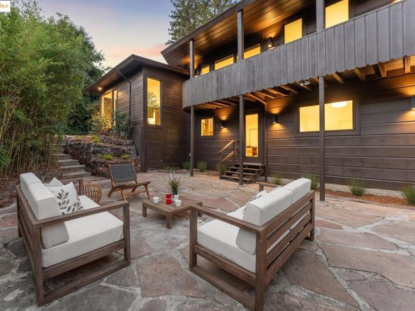 5901 Wood Dr, Oakland CA 94611
