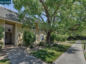 1817 Skycrest Dr 4, Walnut Creek CA 94595