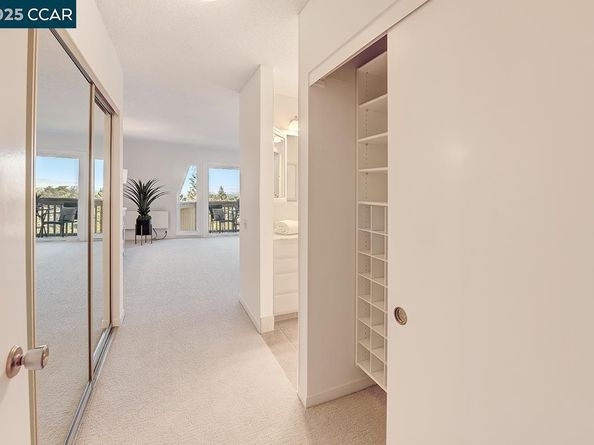 1817 Skycrest Dr 4, Walnut Creek CA 94595