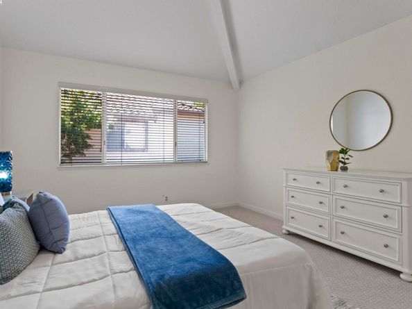 1585 Poppybank Ct, Pleasanton CA 94566