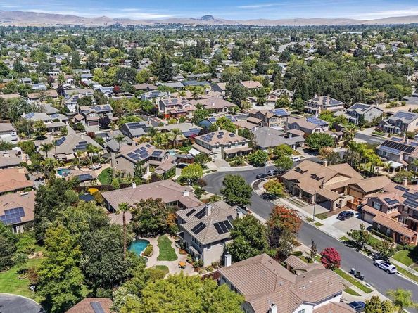 2461 Ancona Cir, Livermore CA 94550