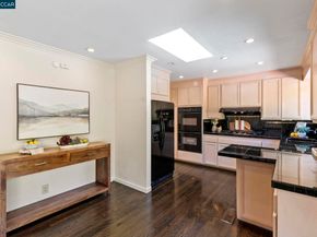 275 Gil Blas Rd, Danville CA 94526