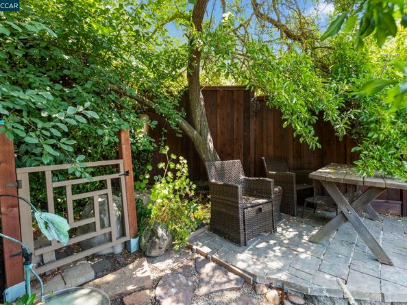 275 Gil Blas Rd, Danville CA 94526