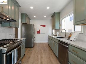 4151 Eastlake Ave, Oakland CA 94602