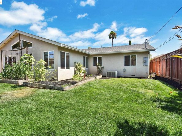 1443 Phantom Ave, San Jose CA 95125