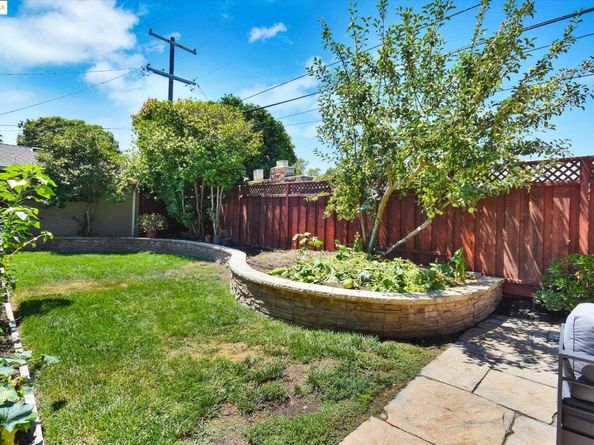 1443 Phantom Ave, San Jose CA 95125
