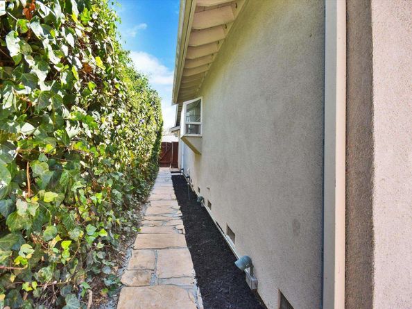 1443 Phantom Ave, San Jose CA 95125