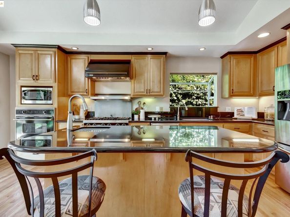 1443 Phantom Ave, San Jose CA 95125