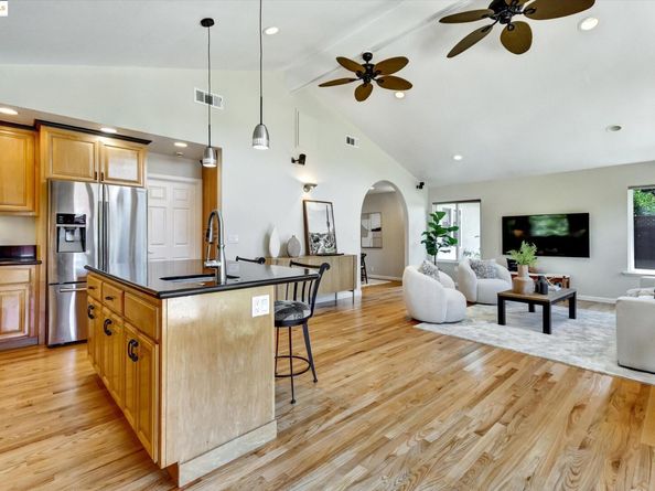 1443 Phantom Ave, San Jose CA 95125