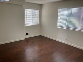 5406 Trask St, Oakland CA 94601