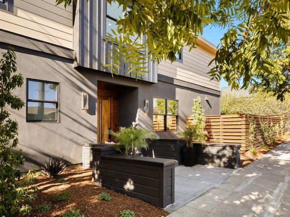 2619 Mathews St, Berkeley CA 94702