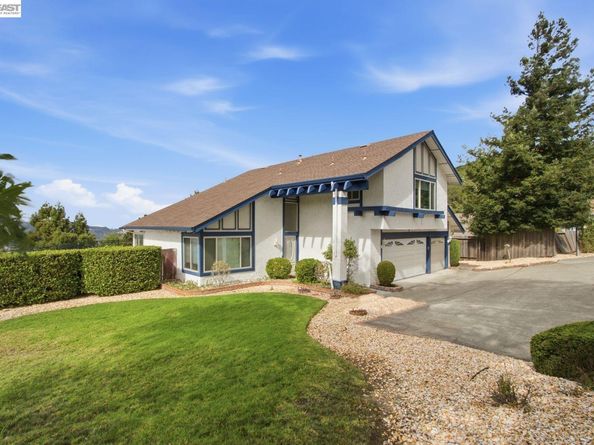 3814 Painted Pony Rd, El Sobrante CA 94803
