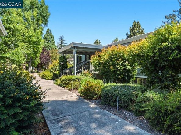 1150 Canyonwood Ct 4, Walnut Creek CA 94595