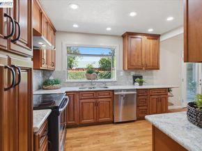 33513 Bardolph Cir, Fremont CA 94555