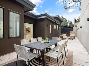 1667 Trestle Glen Rd, Oakland CA 94610