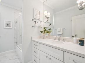6080 Ocean View Drive, Oakland CA 94618