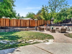 30 Mt. Emory Ct., Clayton CA 94517