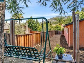 30 Mt. Emory Ct., Clayton CA 94517