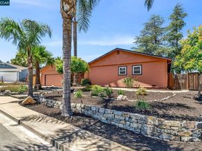 30 Mt. Emory Ct., Clayton CA 94517