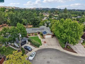 8 Bristol Ct, Pleasant Hill CA 94523