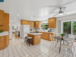 8 Bristol Ct, Pleasant Hill CA 94523