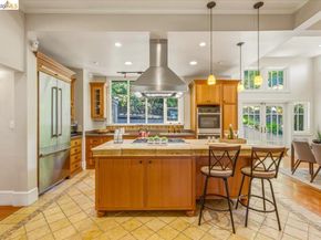1631 La Vereda Rd, Berkeley CA 94709