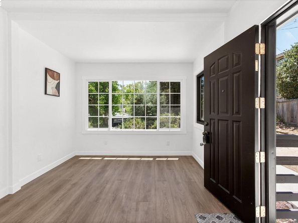 3280 Ohlone Way, Hayward CA 94541