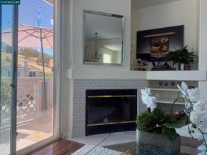 3905 Coyote Cr, Clayton CA 94517