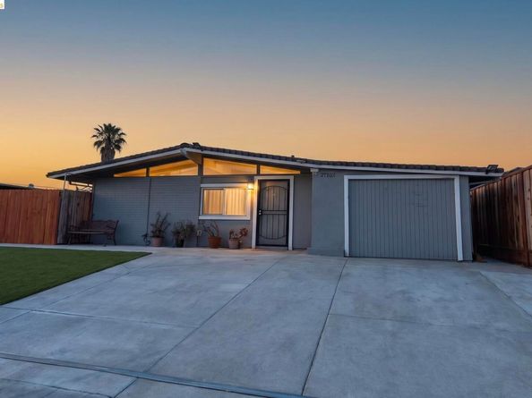 27732 Dolphin Ln, Hayward CA 94545