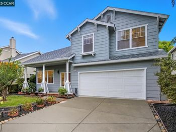 39 Elmwood Dr
