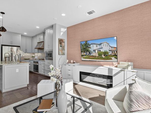 570 Sandalwood dr, Livermore CA 94551