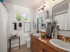 41 Mt Shasta Pl, Clayton CA 94517