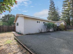 41 Mt Shasta Pl, Clayton CA 94517