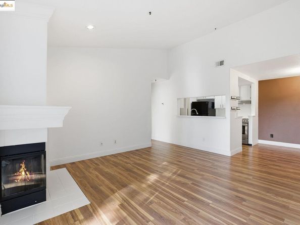 316 Dursey DR, Pinole CA 94564