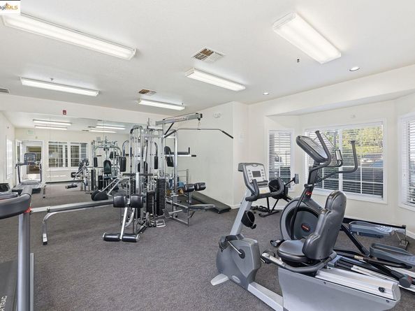 316 Dursey DR, Pinole CA 94564