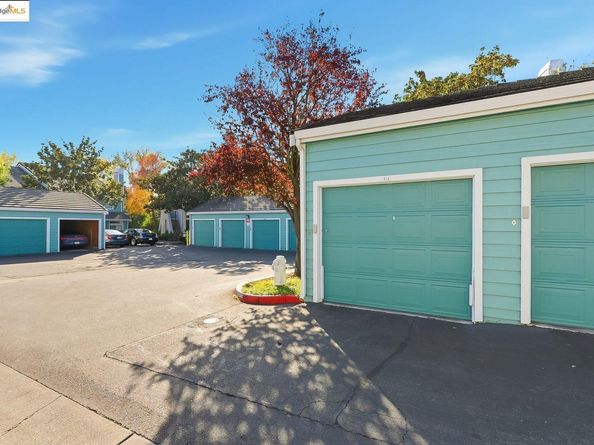 316 Dursey DR, Pinole CA 94564