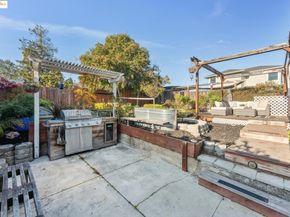 3471 Morcom Ave, Oakland CA 94619