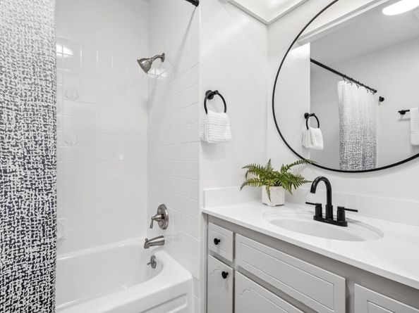 3201 Fiji Lane, Alameda CA 94502