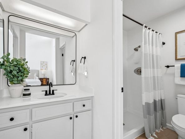 3201 Fiji Lane, Alameda CA 94502