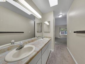 601 Palomino Dr D, Pleasanton CA 94566