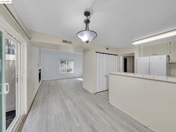 601 Palomino Dr D, Pleasanton CA 94566