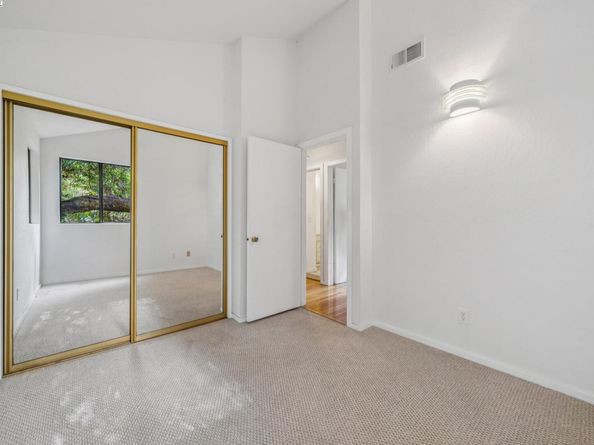 7171 Homewood Drive, Oakland CA 94611