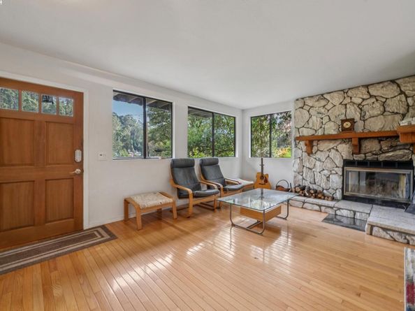 7171 Homewood Drive, Oakland CA 94611