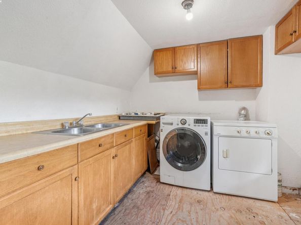 7171 Homewood Drive, Oakland CA 94611